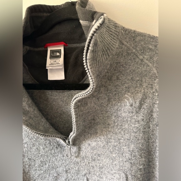 The North Face Wool Quarter Zip - Picture 2 of 6